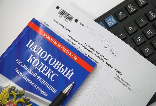 Выигрыши и призы являются налогооблагаемым доходом физлица.